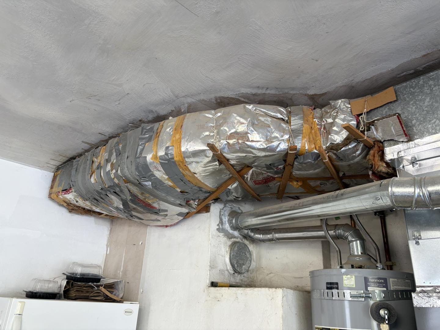 Expert Ductwork Installation Quality - Salem Oregon Professional HVAC Services Expert ductwork installation Salem Oregon proper insulation strapping professional HVAC basement work