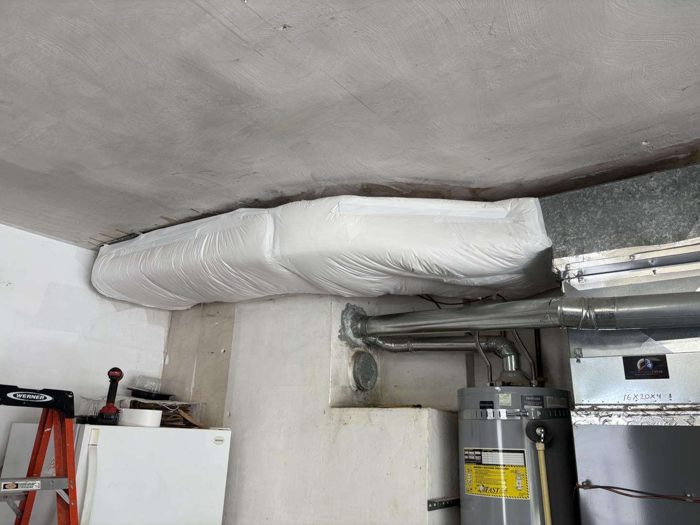 Professional Ductwork Installation - Salem Oregon Quality HVAC Solutions Professional ductwork installation Salem Oregon proper insulation basement HVAC system setup